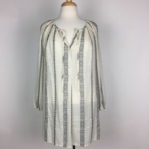 Lucky Brand | Cream Blue Popover Tunic Top